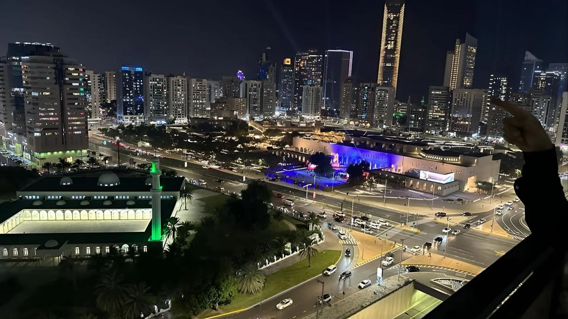 Heart Of Abu Dhabi - Elite Community Hostel 0*,  Ηνωμένα Αραβικά Εμιράτα